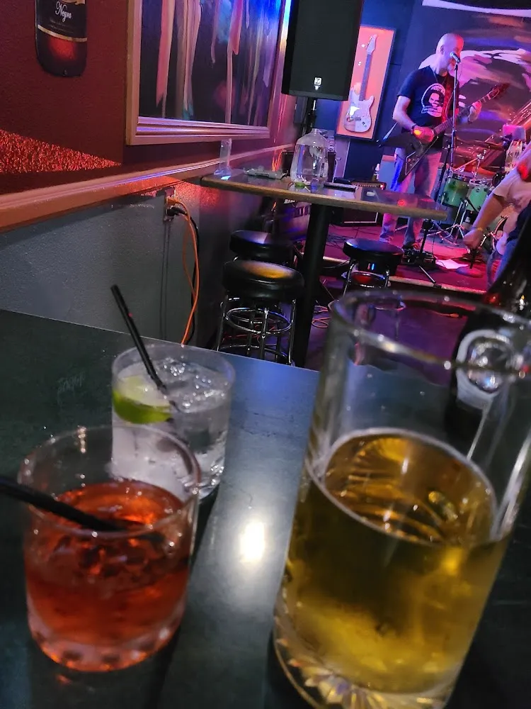 Vodka Tonic Don Julio and Modelo